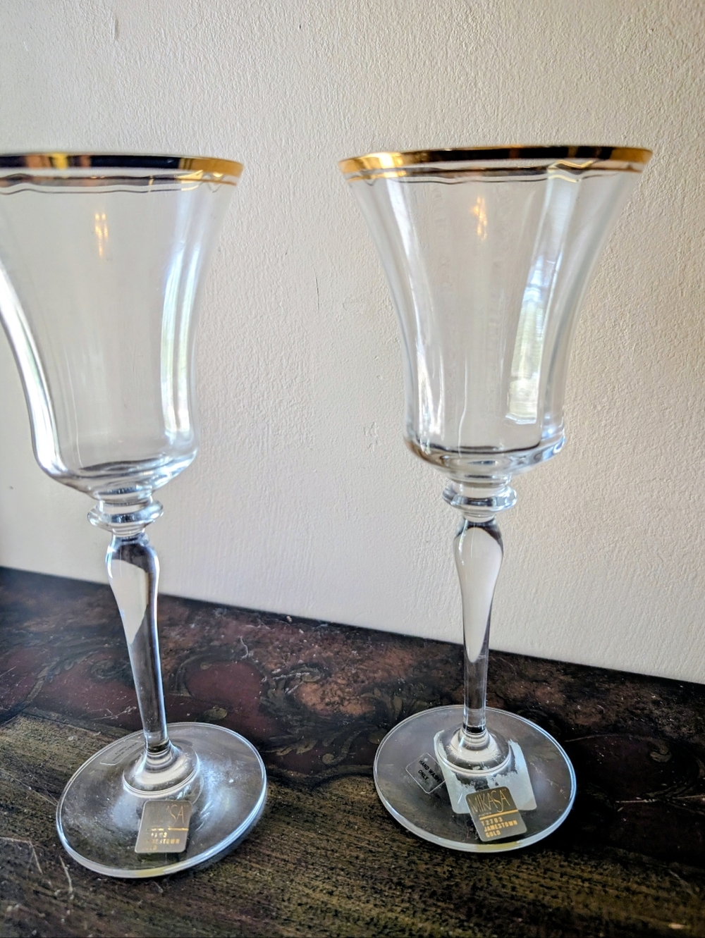 Mikasa Jamestown Gold Water Goblet with Gold Rim - Set of 2